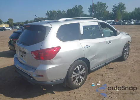 2017 Nissan Pathfinder Sv z USA, uszkodzony, nr VIN 5N1DR2MNXHC668256